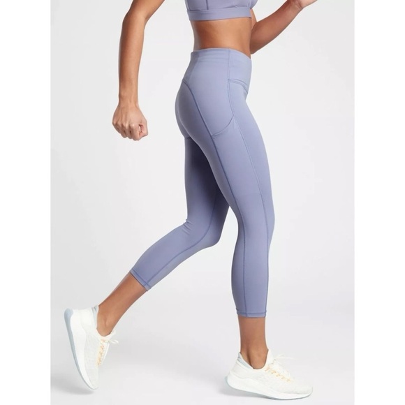 NWT Athleta Ultimate Stash Pocket Capri Leggings Dusk Purple - Size 1x - Picture 2 of 13